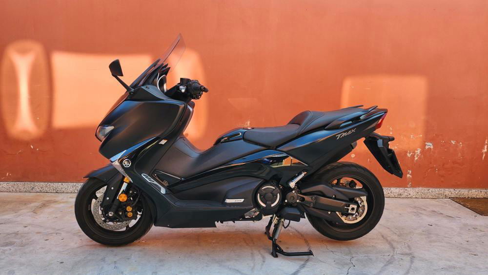 Yamaha T-Max 530 DX (2017 - 19) (2)