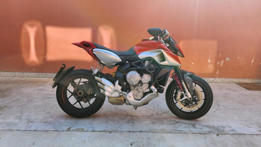 MV Agusta Rivale 800 EAS ABS (2018 - 19)