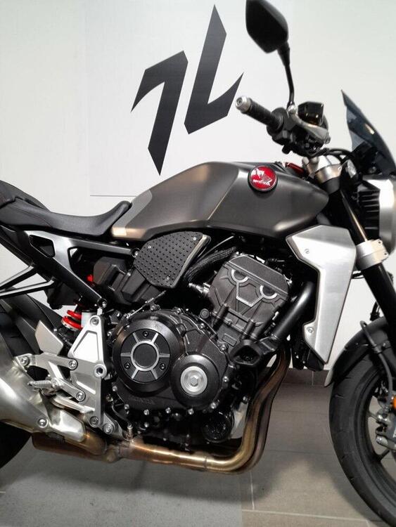 Honda CB 1000 R + Neo Sport Cafè (2019 - 20) (5)