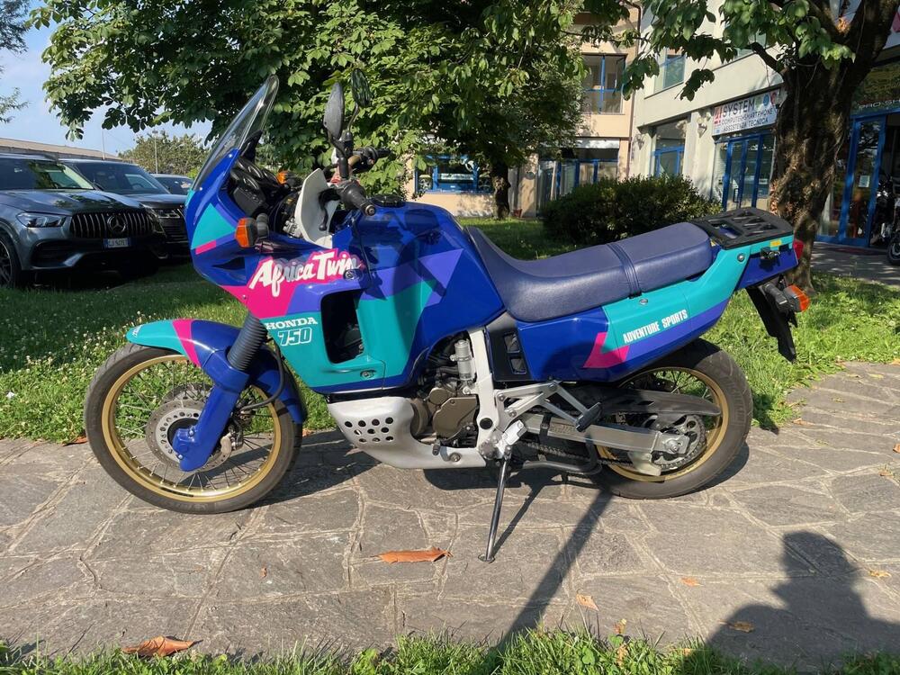 Honda Africa Twin NXR 750 (1990 - 91) (3)