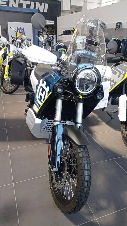 Husqvarna Norden 901 Expedition (2023 - 24) (2)