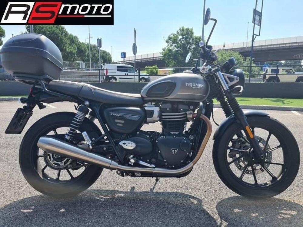 Triumph Street Twin 900 (2021 - 22) (4)