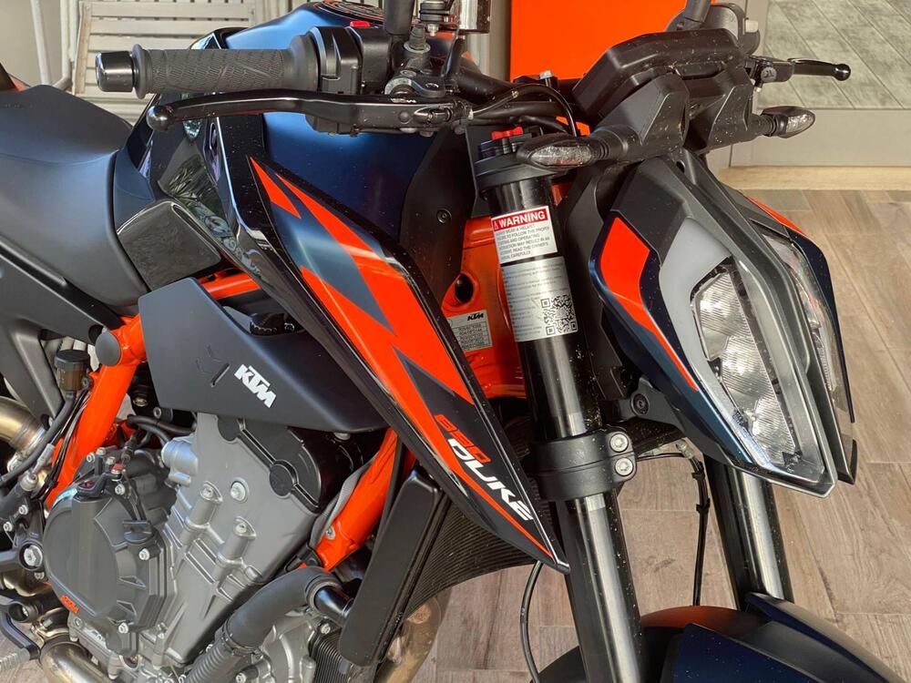 KTM 890 Duke R (2022 - 23) (2)