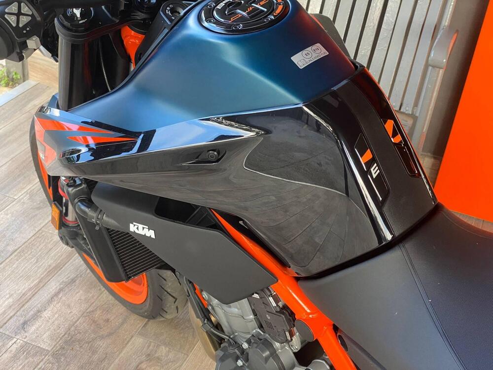 KTM 890 Duke R (2022 - 23) (5)