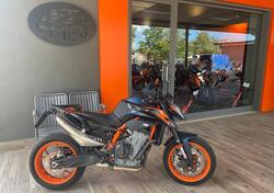 KTM 890 Duke R (2022 - 23) usata