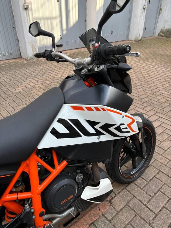 KTM 690 Duke R (2010 - 15) (5)