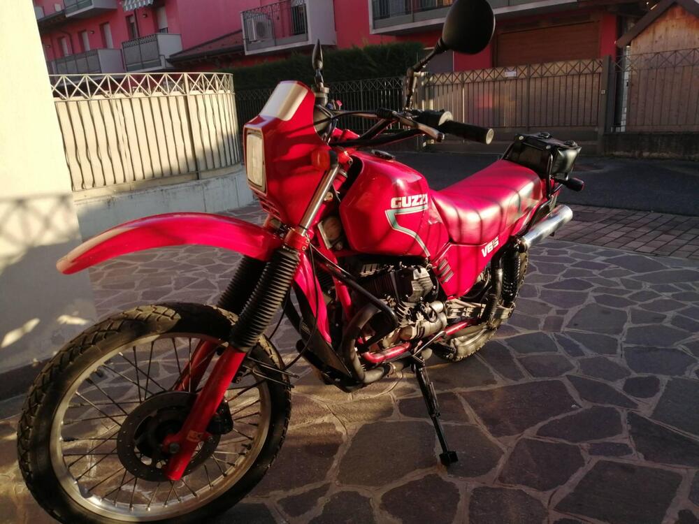 Moto Guzzi v65 TT (2)