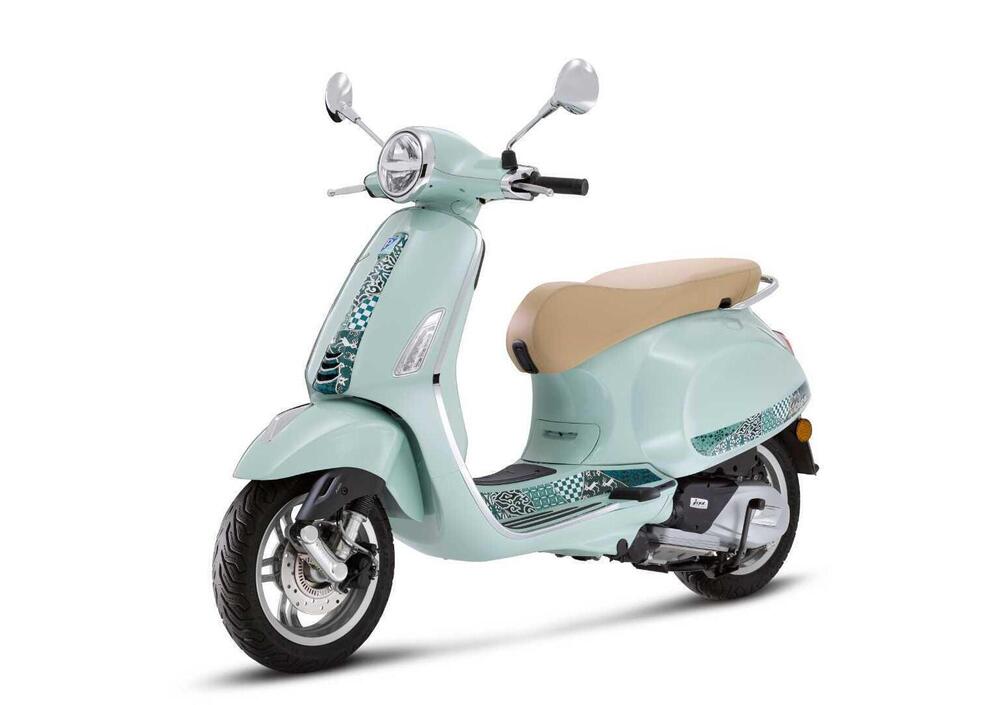 Vespa Primavera 50 Batik (2024)