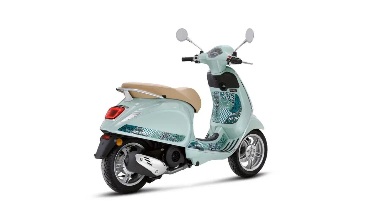 Vespa Primavera 150 Primavera 150 Batik (2024 - 26) (4)