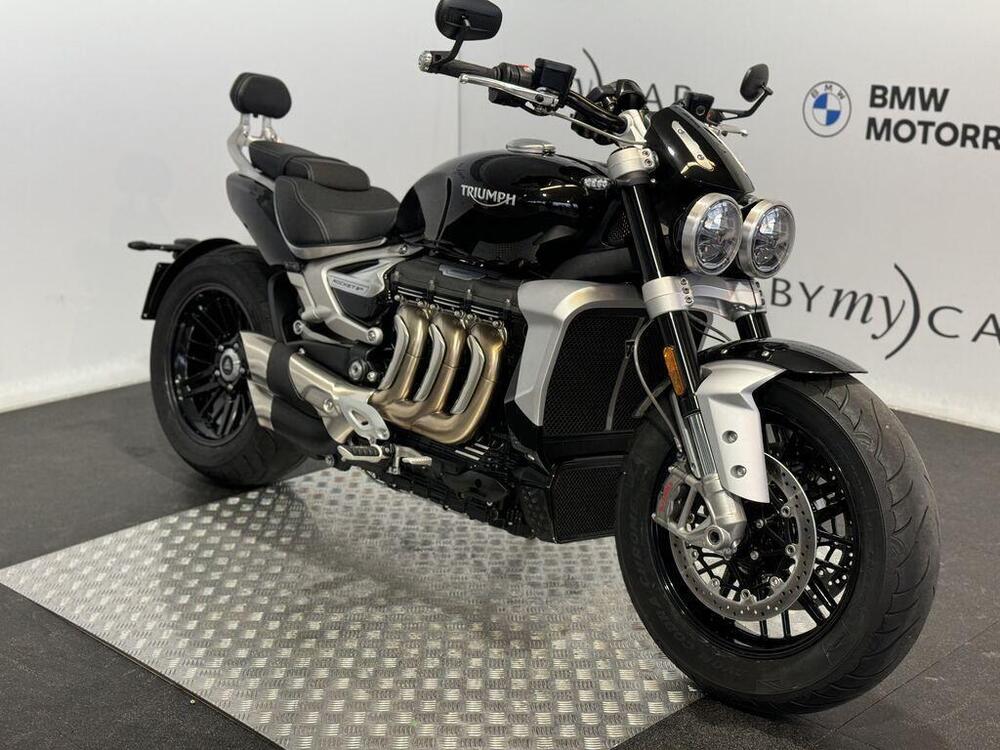 Triumph Rocket 3 R Chrome Edition (2023) (5)