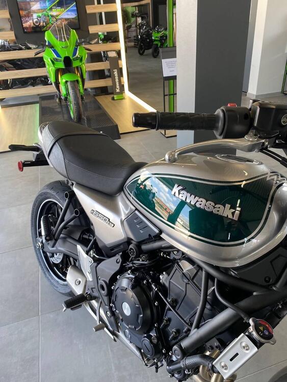 Kawasaki Z 650 RS (2022 - 24) (2)