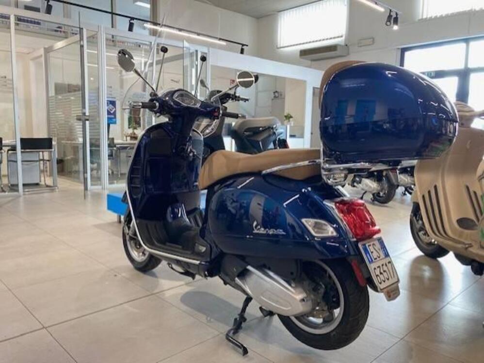 Vespa GTS 300 Hpe (2021 - 22) (3)