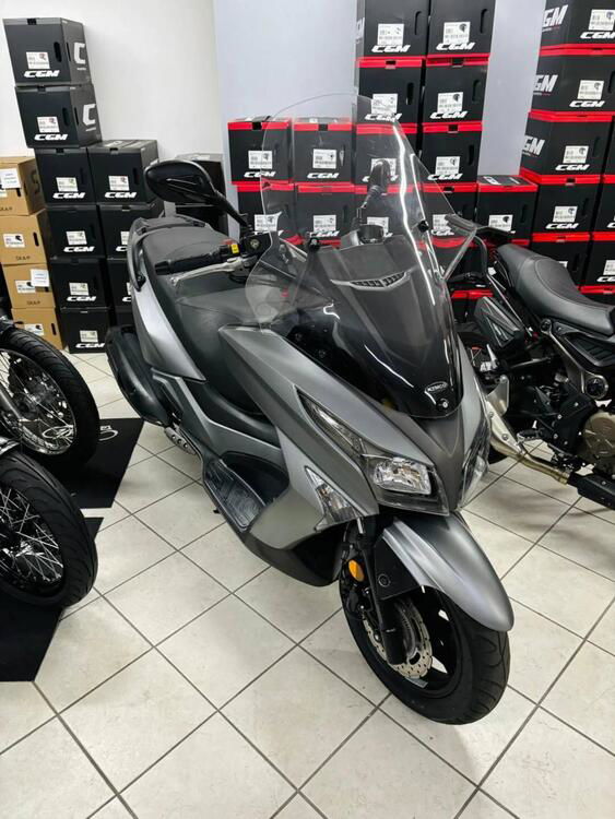 Kymco X-Town 300i ABS (2016 - 20) (2)