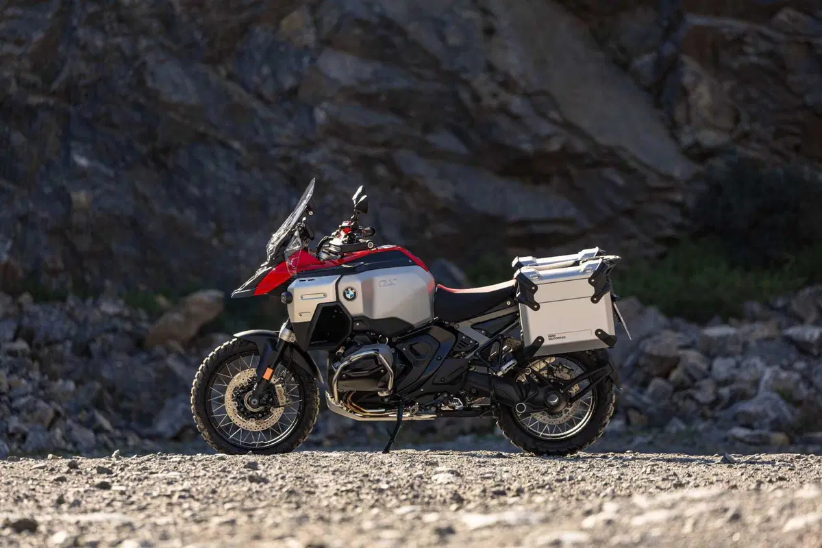 Eccola! Nuova BMW R 1300 GS Adventure [GALLERY]