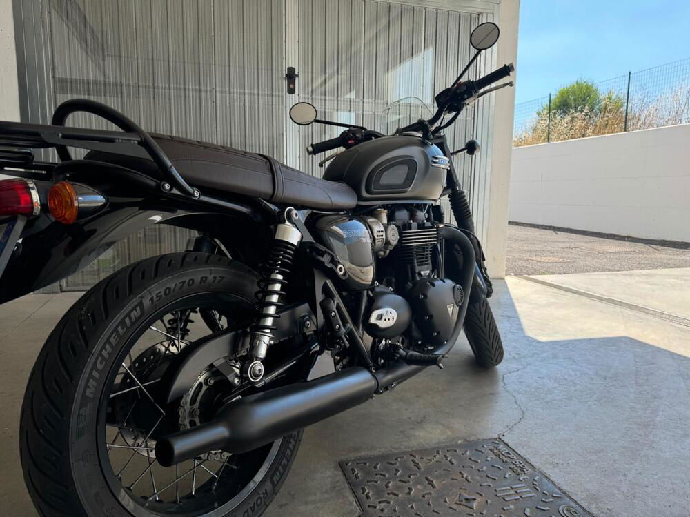 Triumph Bonneville T120 (2021 - 24) (5)