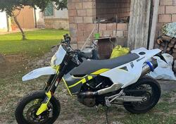 Husqvarna 701 Supermoto (2021) usata