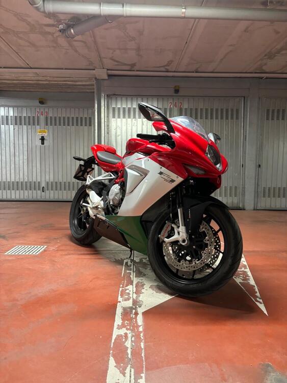 MV Agusta F3 800 EAS ABS (2013 - 17)