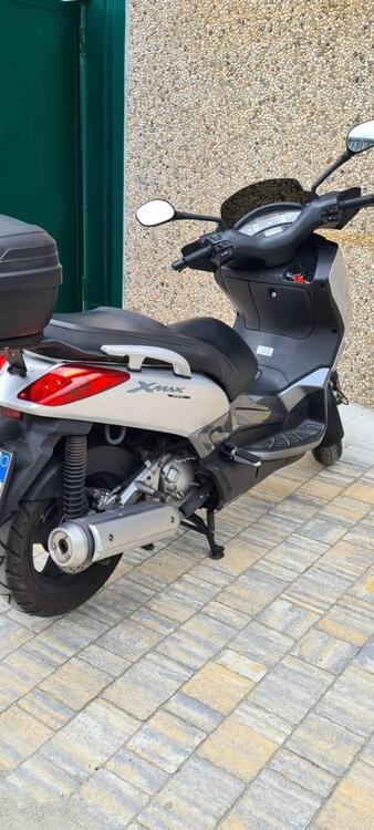 Yamaha X-Max 250 (2007 - 09) (4)