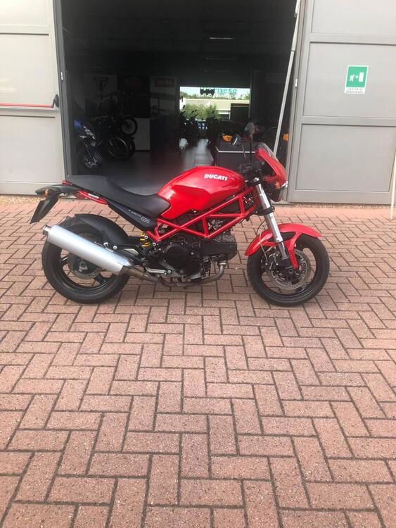 Ducati Monster 695 (2006 - 08) (3)