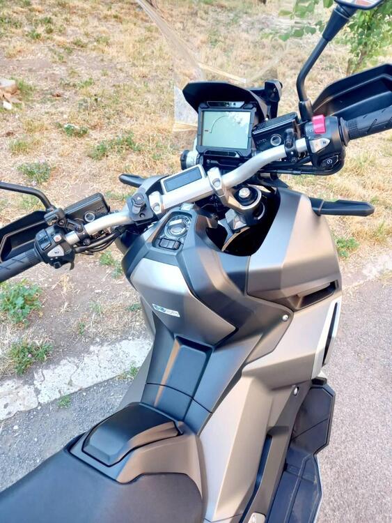 Honda X-ADV 750 Travel Edition (2018 - 20) (4)