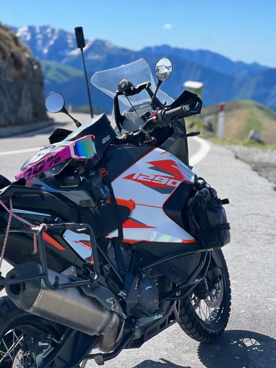 KTM 1290 Super Adventure S (2021) (3)