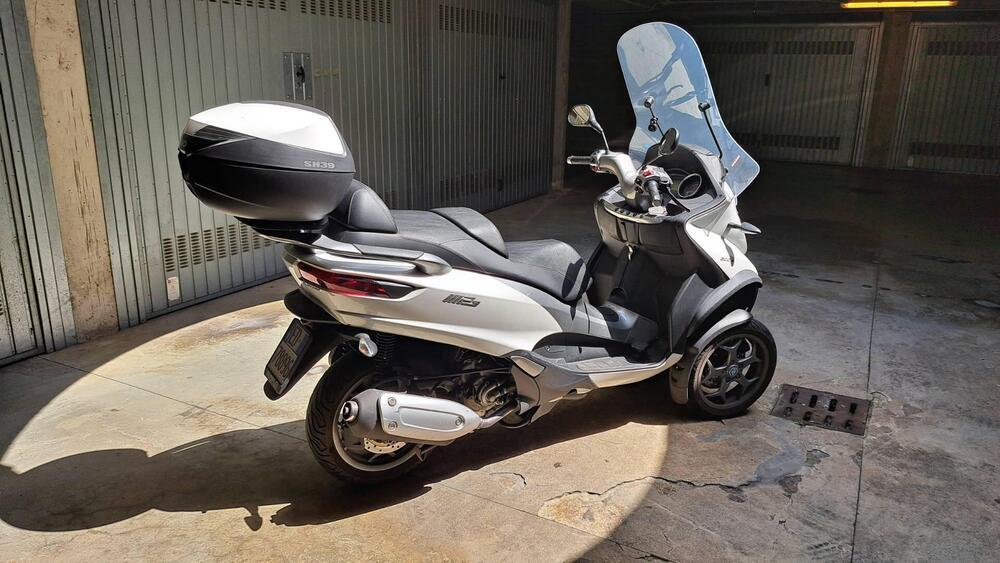 Piaggio Mp3 300 ie Business LT ABS (2014 - 16) (2)