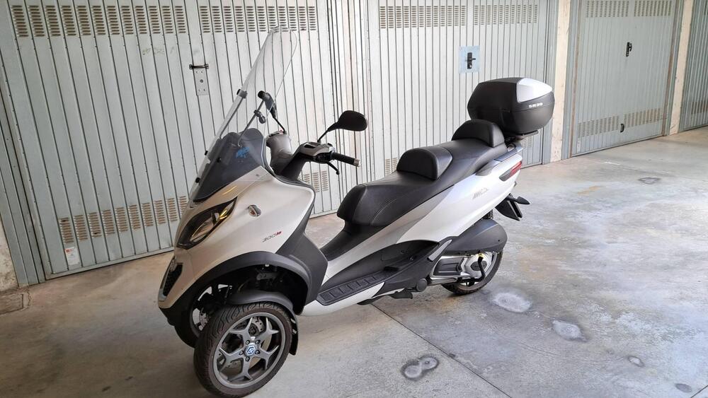 Piaggio Mp3 300 ie Business LT ABS (2014 - 16) (3)