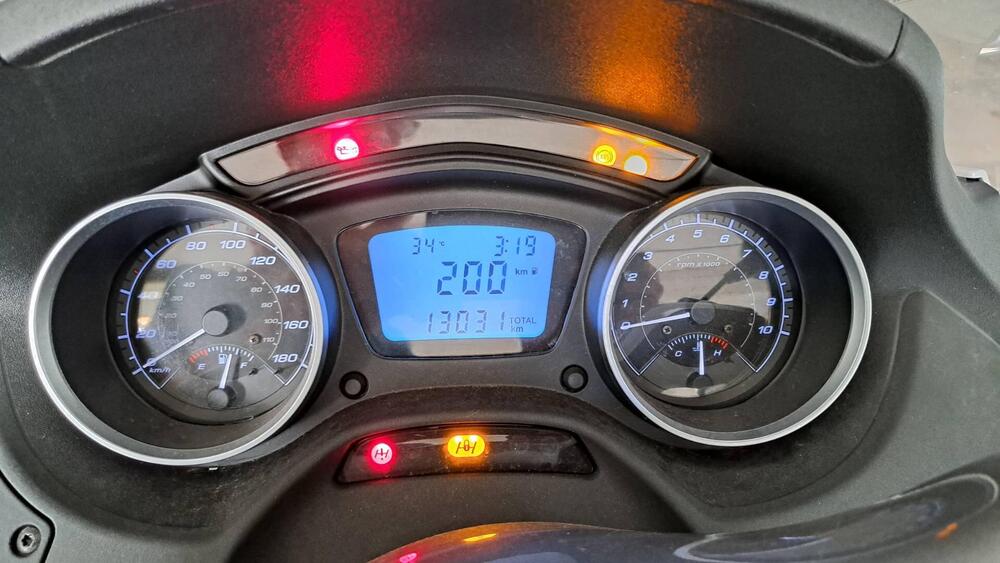 Piaggio Mp3 300 ie Business LT ABS (2014 - 16) (5)