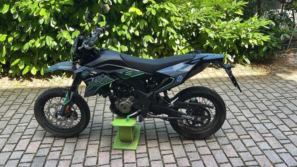 Kl KXE 125 Motard (2022 - 24) (4)