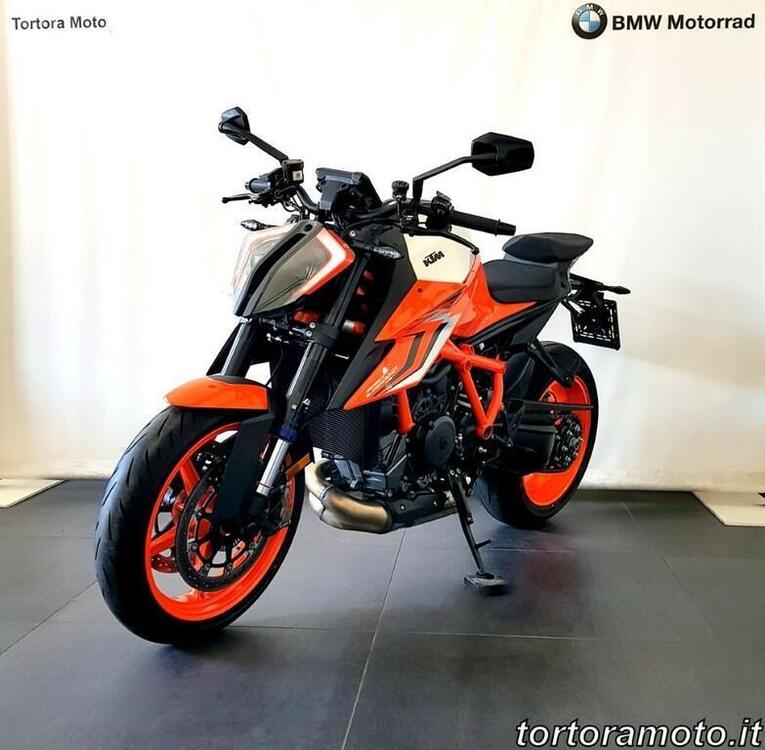 KTM 1290 Super Duke R (2022 - 23) (3)