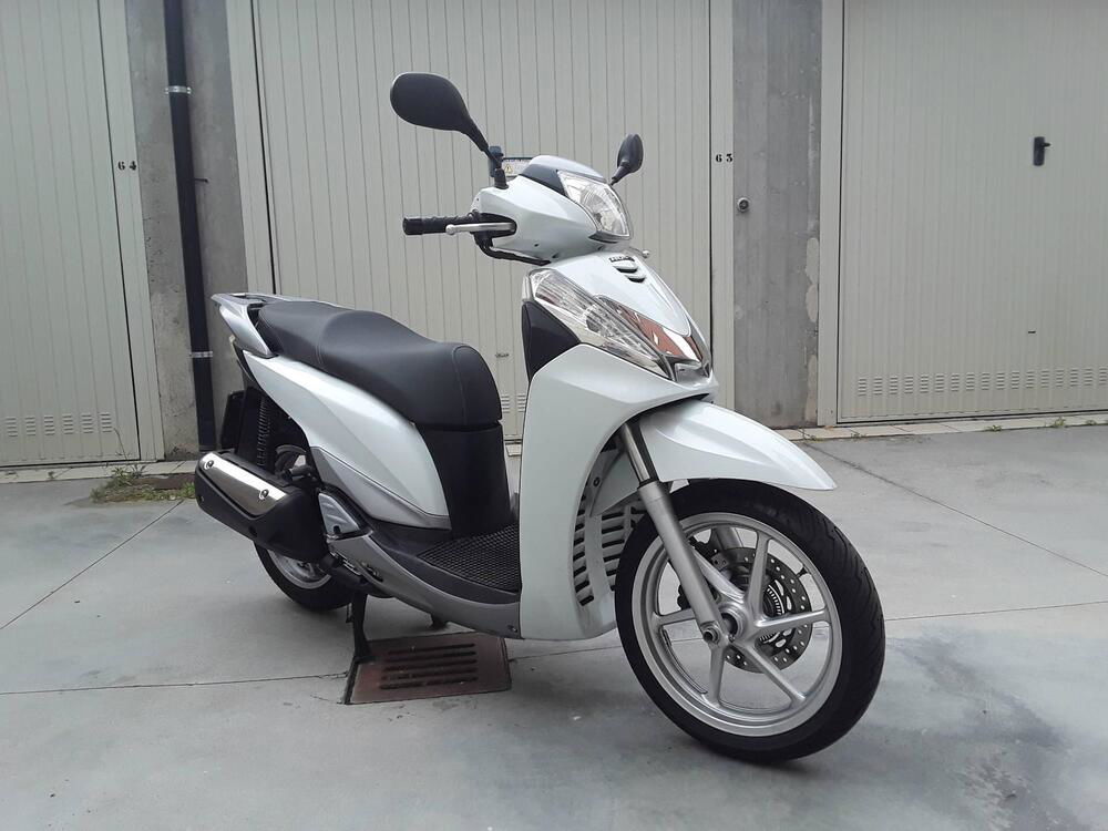 Honda SH 300 i (2011 - 14) (4)