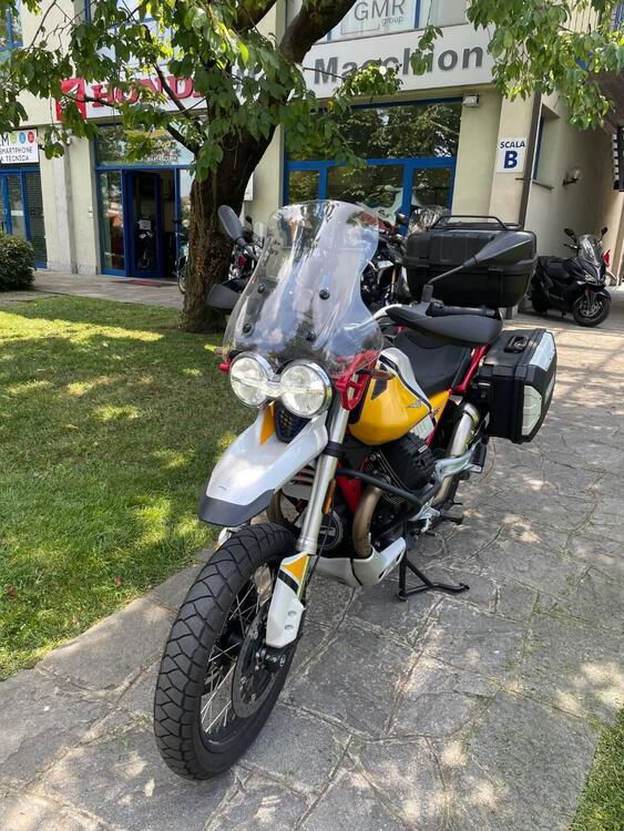 Moto Guzzi V85 TT Travel (2020) (3)