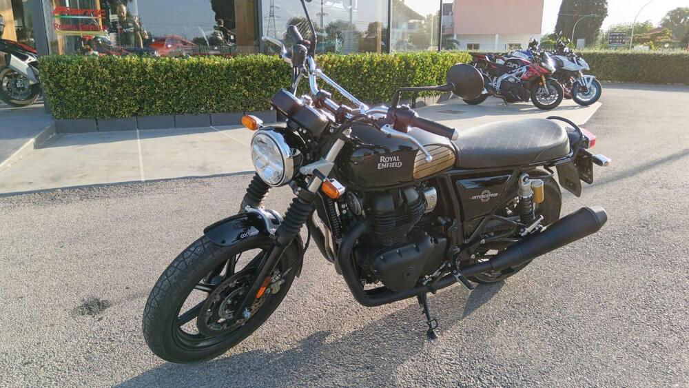 Royal Enfield Interceptor 650 (2021 - 24) (2)