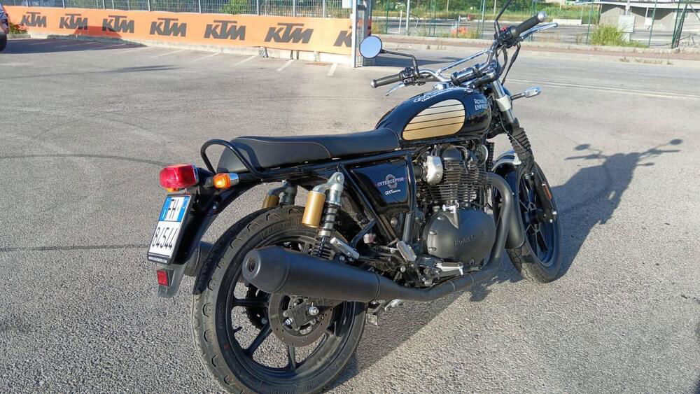 Royal Enfield Interceptor 650 (2021 - 24) (4)