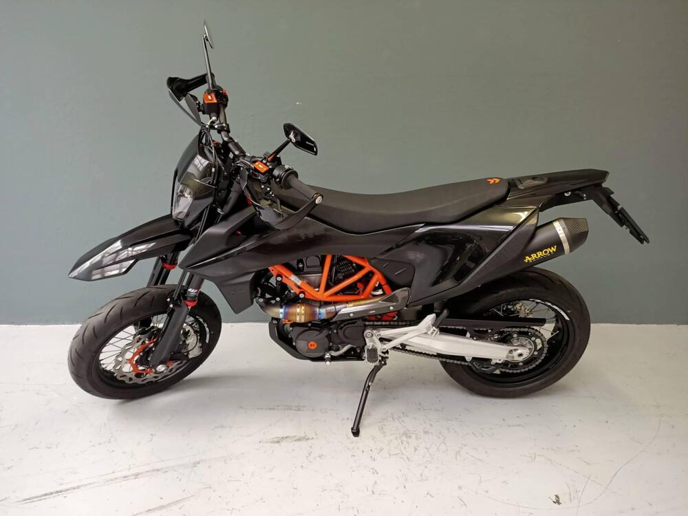 KTM 690 SMC R (2023 - 24)