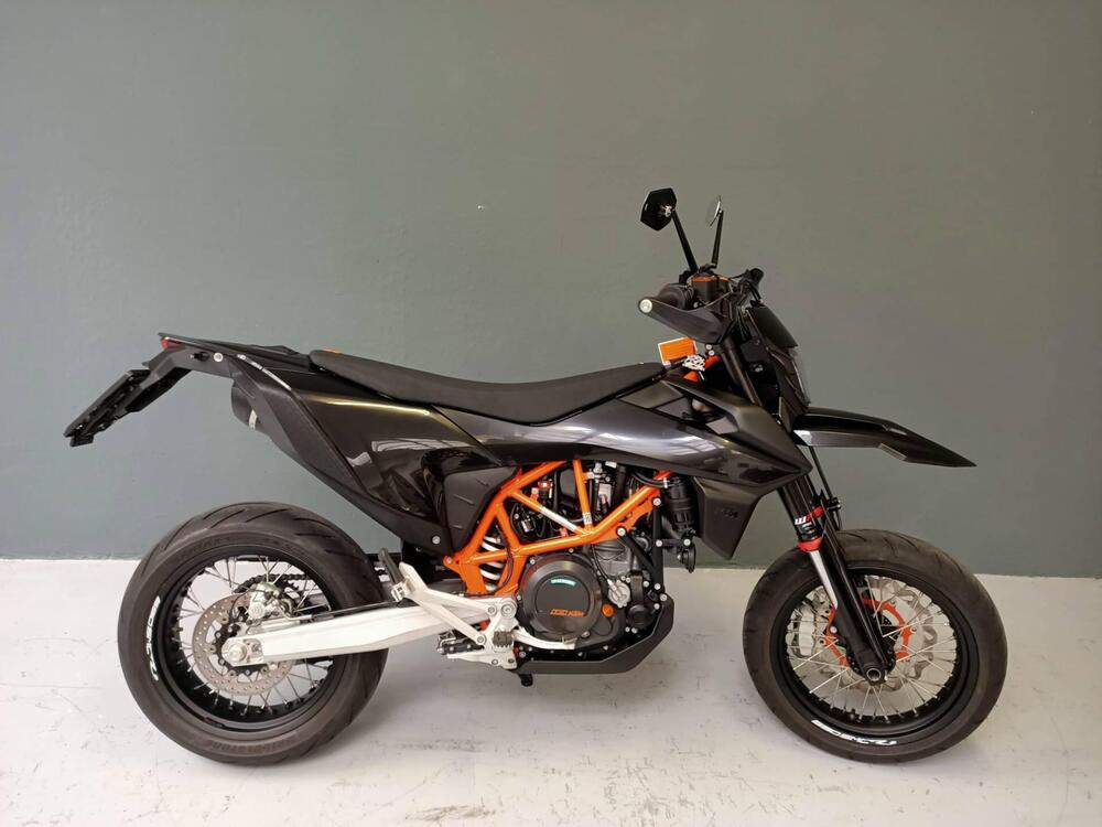 KTM 690 SMC R (2023 - 24) (2)