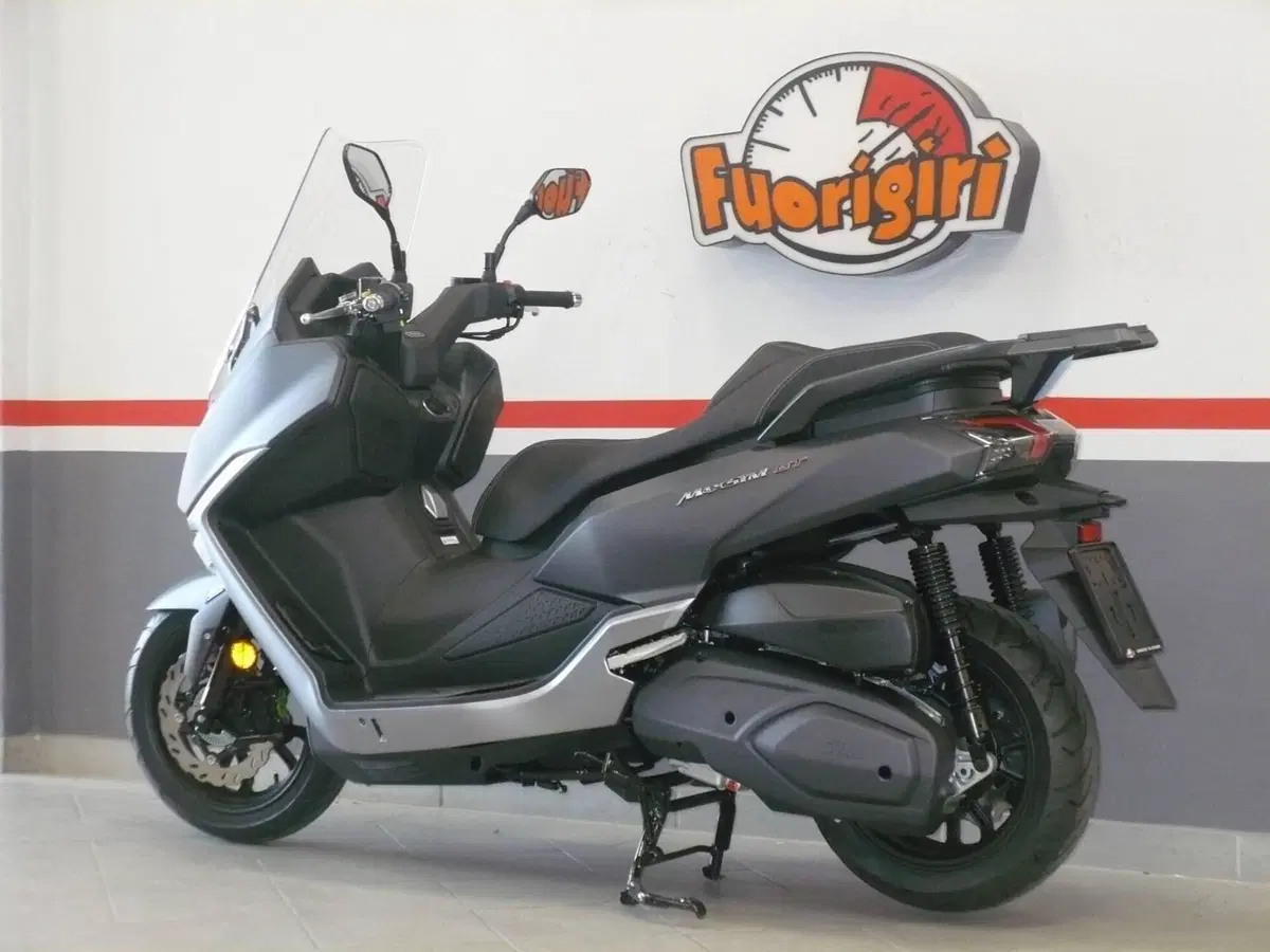 Sym Maxsym 400 GT (2024 - 26) (2)