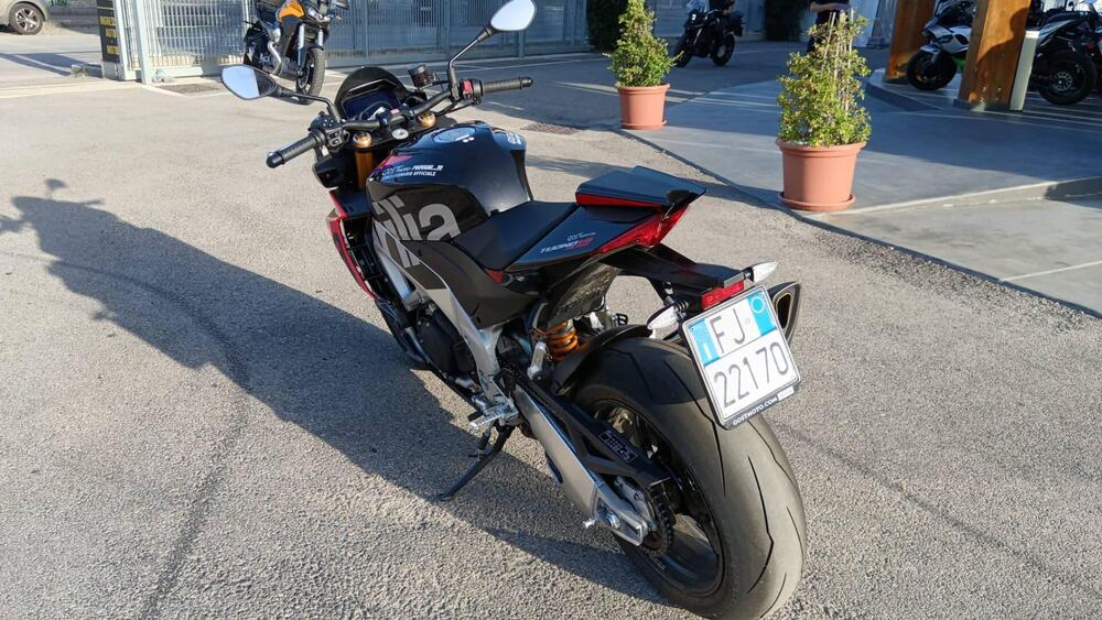 Aprilia Tuono 1100 V4 Factory (2021 - 24) (5)