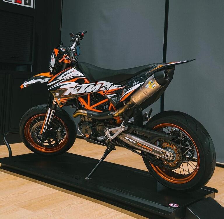 KTM 690 SMC R (2012 -17) (3)