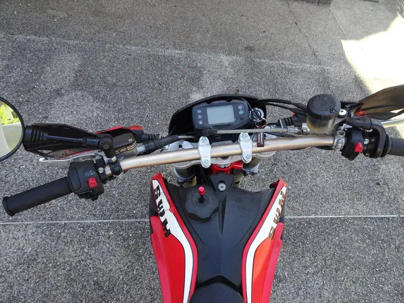 Swm SM 500 R (2015 - 16) (14)