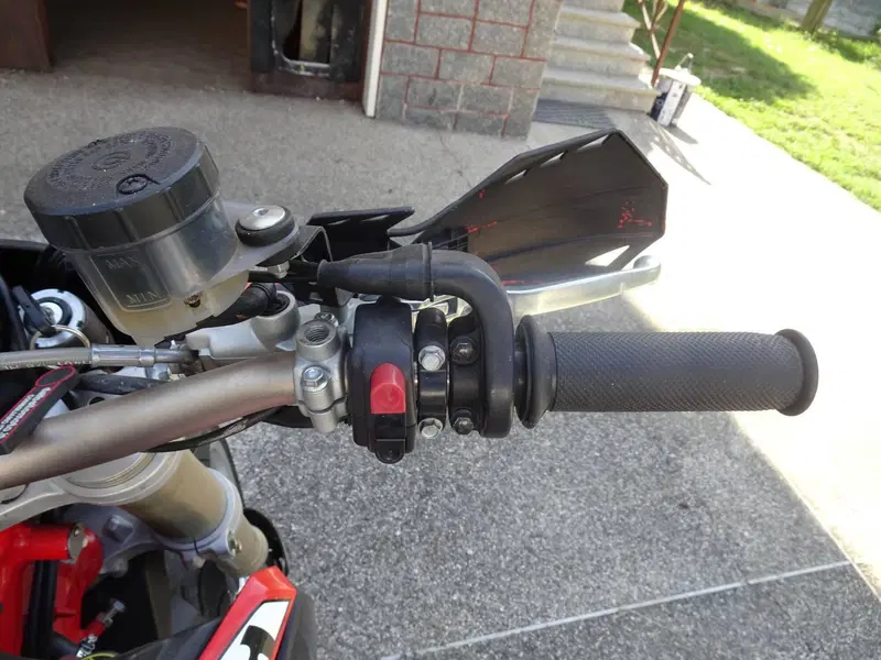 Swm SM 500 R (2015 - 16) (20)
