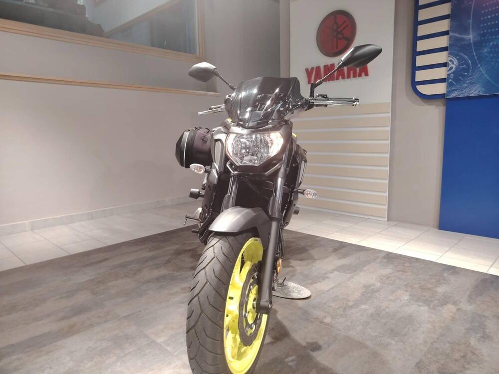 Yamaha MT-07 (2018 - 20) (2)