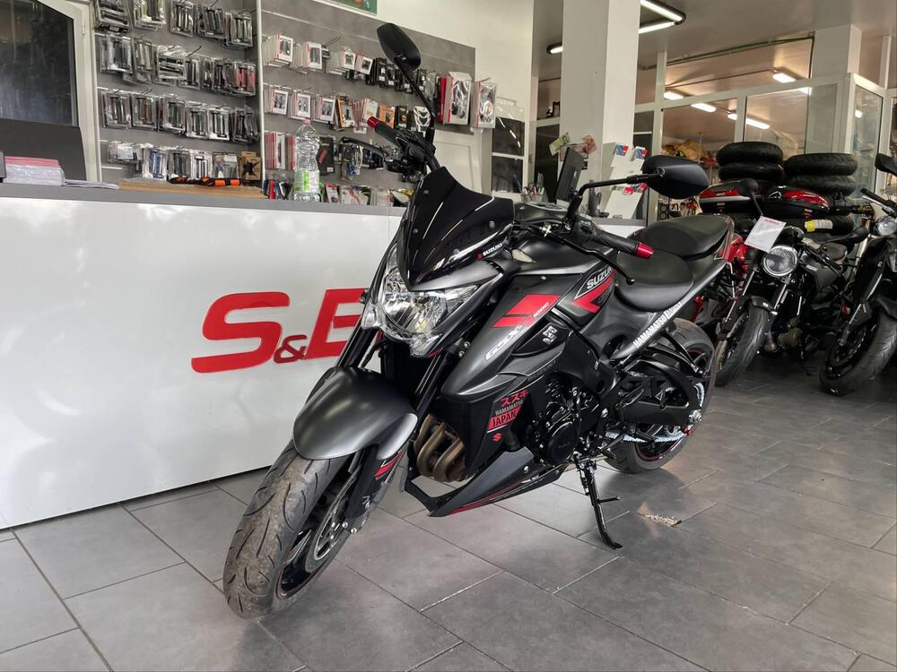 Suzuki GSX-S1000 ABS (2017 - 20) (2)