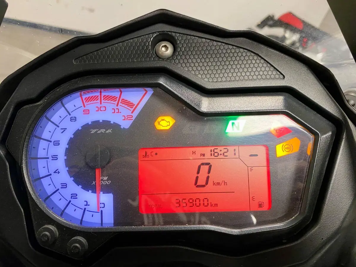 Benelli TRK 502X (2021 - 26) (5)