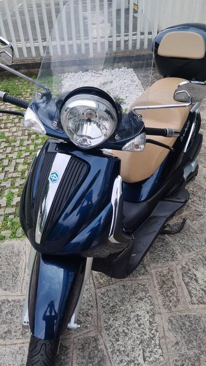 Piaggio Beverly 400 i.e. (3)