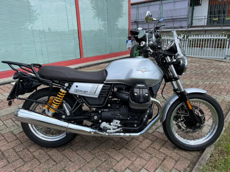 Moto Guzzi V7 III Special (2017 - 20)