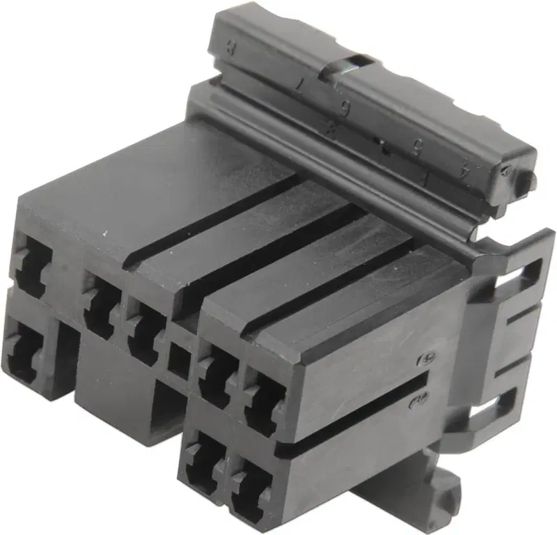 Spinotto AMP Multilock maschio a 8 pin rif OEM 731 Namz