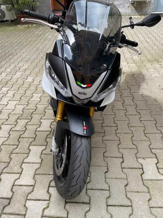 Aprilia Tuono 1100 V4 (2021 - 24) (5)