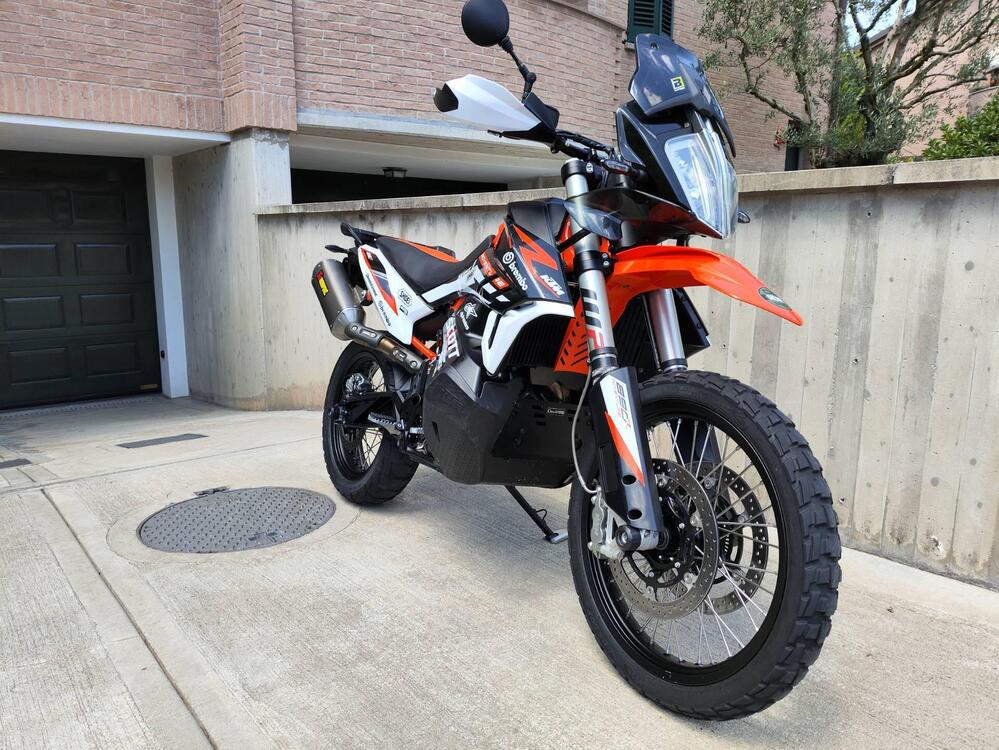 KTM 890 Adventure R (2021) (3)