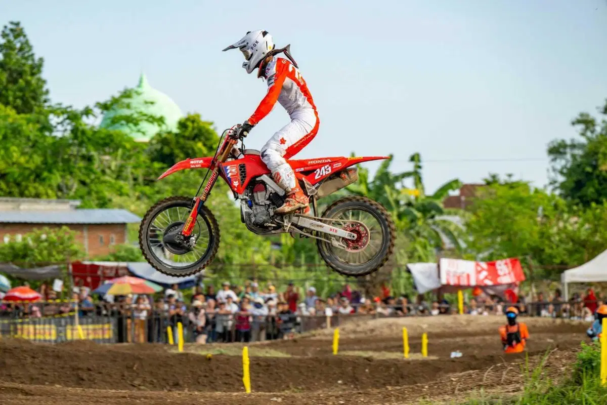 MXGP #12. Indonesia BIS. Herlings e L. Coenen non negoziabili [GALLERY-VIDEO] (11)